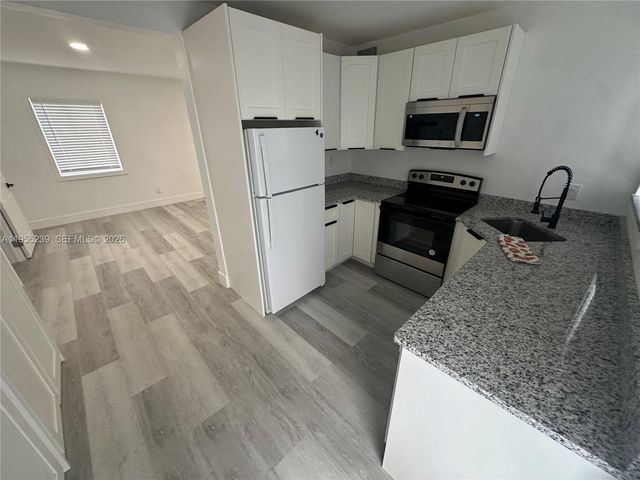 1308 NW 13th Ct, Fort Lauderdale, FL 33311