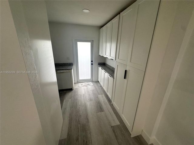 1308 NW 13th Ct, Fort Lauderdale, FL 33311