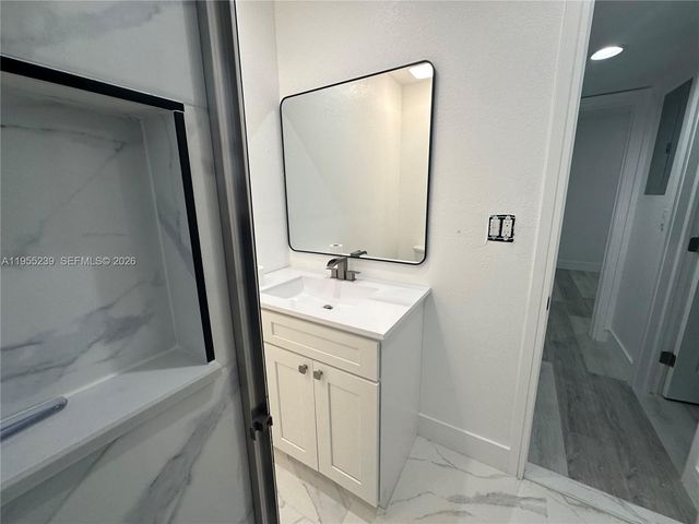 1308 NW 13th Ct, Fort Lauderdale, FL 33311