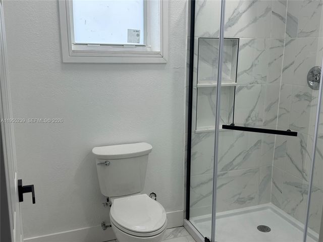 1308 NW 13th Ct, Fort Lauderdale, FL 33311