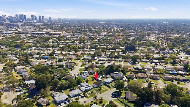 1308 NW 13th Ct, Fort Lauderdale, FL 33311