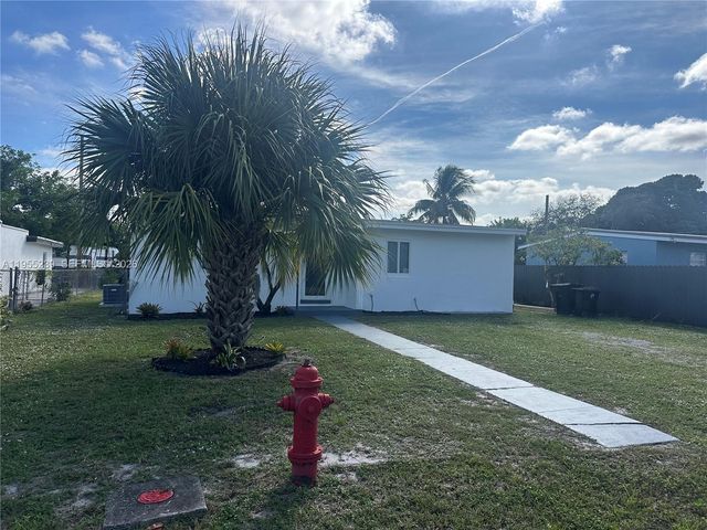 1308 NW 13th Ct, Fort Lauderdale, FL 33311