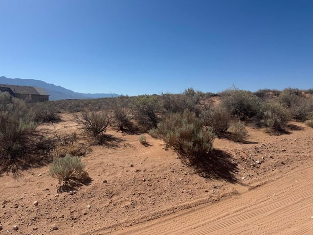 6003 La Paz Road NE, Rio Rancho, NM 87144