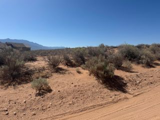 6003 La Paz Road NE, Rio Rancho, NM 87144