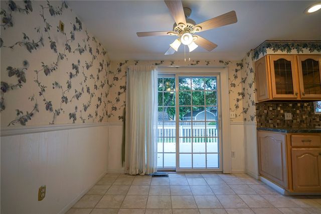 145 Stonedale Road, Warwick, RI 02889