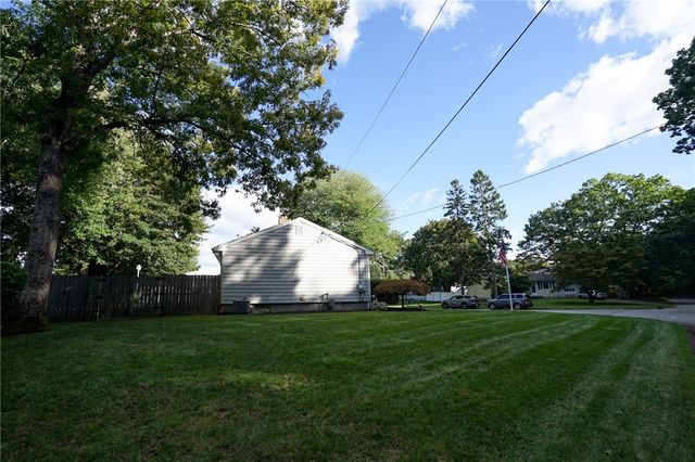 145 Stonedale Road, Warwick, RI 02889