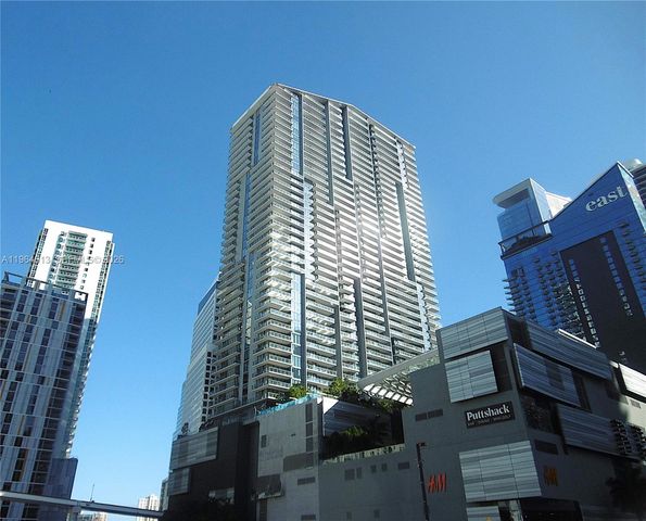 68 SE 6th St 1702, Miami, FL 33131