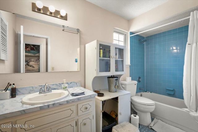 12821 JULINGTON RIDGE Drive, Jacksonville, FL 32258