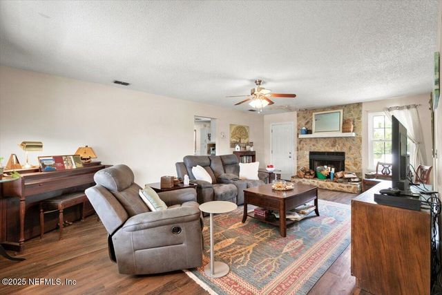 12821 JULINGTON RIDGE Drive, Jacksonville, FL 32258