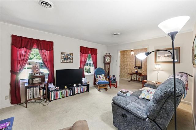401 White Oaks Drive, Salisbury, NC 28147