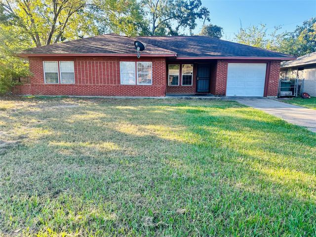 9314 Woodlyn Road, Houston, TX 77078