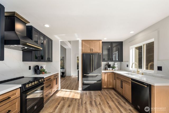 1174 SW Clevenger Lane, Port Orchard, WA 98367