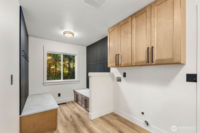 1174 SW Clevenger Lane, Port Orchard, WA 98367