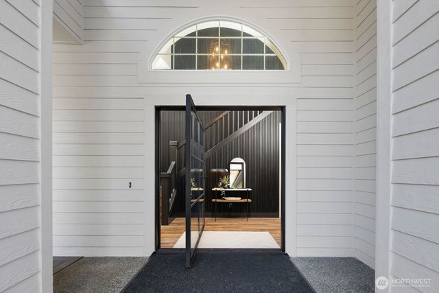 1174 SW Clevenger Lane, Port Orchard, WA 98367