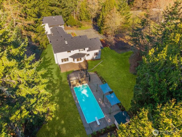 1174 SW Clevenger Lane, Port Orchard, WA 98367