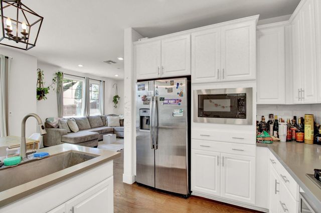 8985 Upbeat Way, Elk Grove, CA 95757