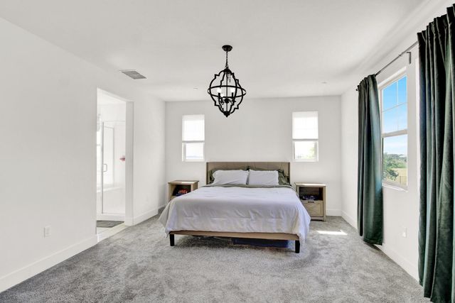 8985 Upbeat Way, Elk Grove, CA 95757