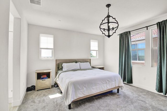 8985 Upbeat Way, Elk Grove, CA 95757