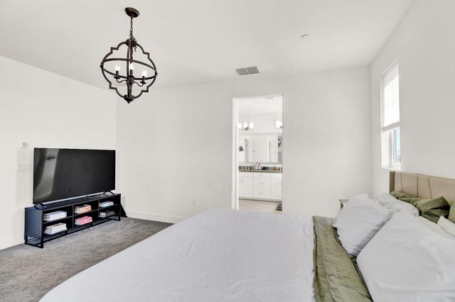 8985 Upbeat Way, Elk Grove, CA 95757
