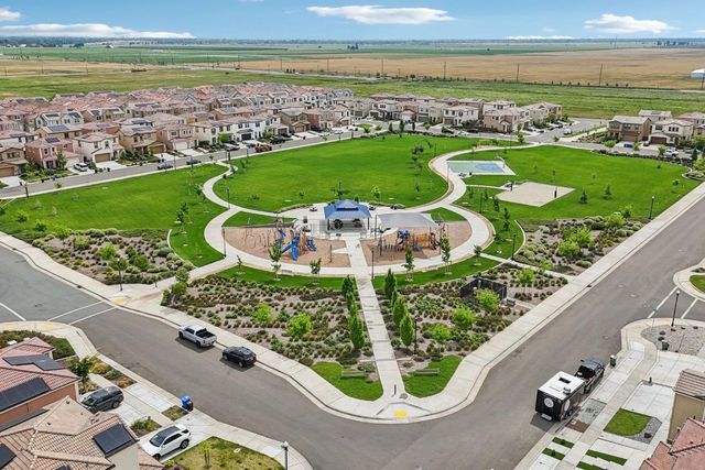 8985 Upbeat Way, Elk Grove, CA 95757