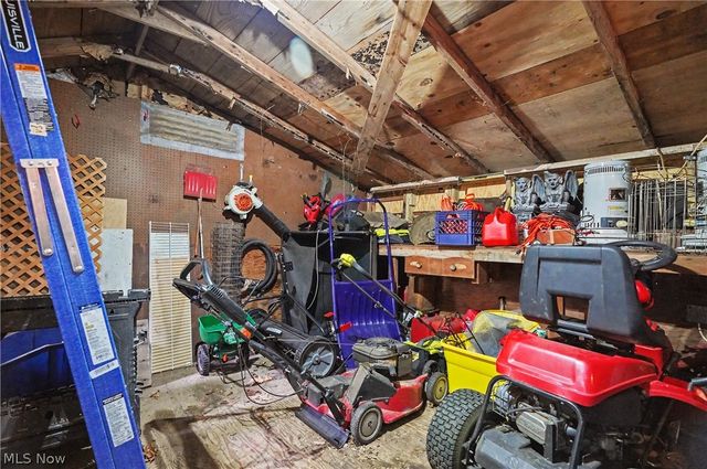 38600 Berkshire Hills Drive, Willoughby Hills, OH 44094