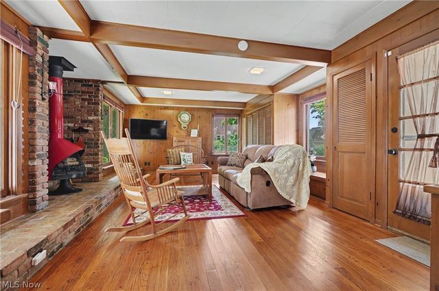 38600 Berkshire Hills Drive, Willoughby Hills, OH 44094