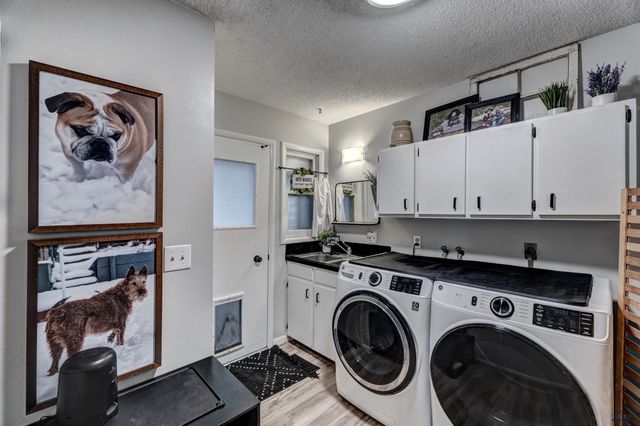 3323 CHAPEL LN, Rapid City, SD 57702