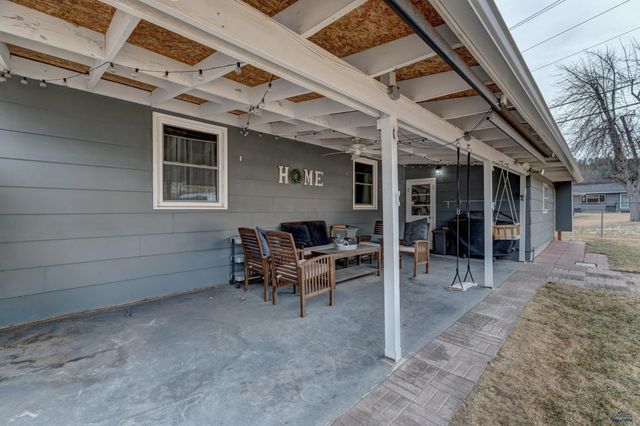 3323 CHAPEL LN, Rapid City, SD 57702