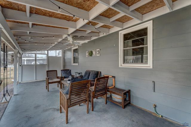 3323 CHAPEL LN, Rapid City, SD 57702