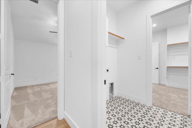 2100 Pleasant Run Lane, Fort Worth, TX 76008