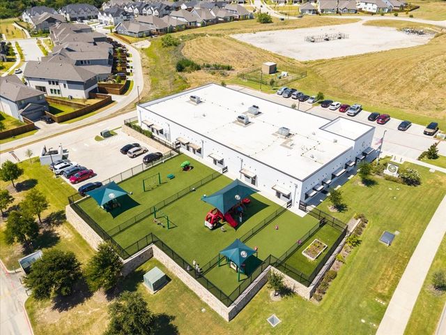 2100 Pleasant Run Lane, Fort Worth, TX 76008