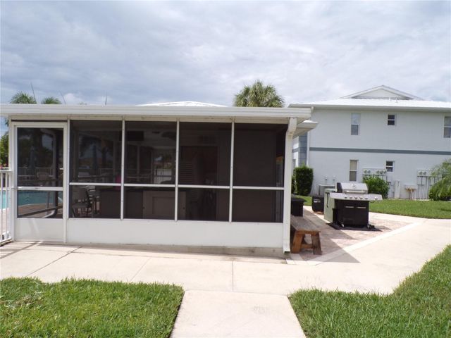 26410 RAMPART BOULEVARD 724, Punta Gorda, FL 33983