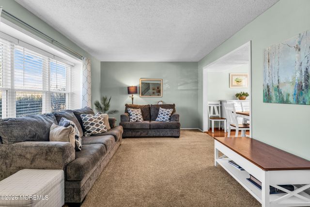 99 Westwood Drive, Toms River, NJ 08753