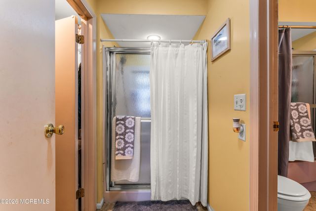 99 Westwood Drive, Toms River, NJ 08753