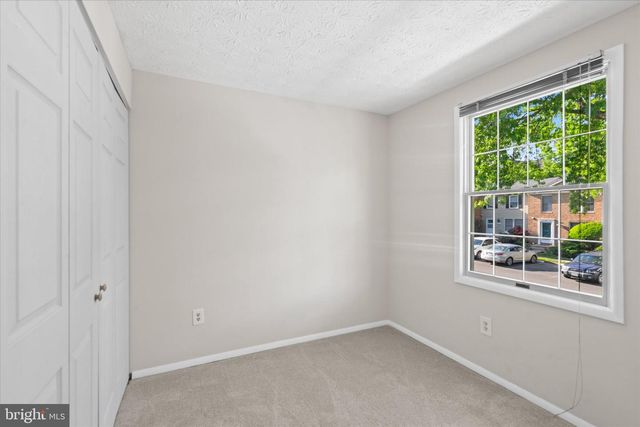7914 TYSON OAKS CIR, Vienna, VA 22182