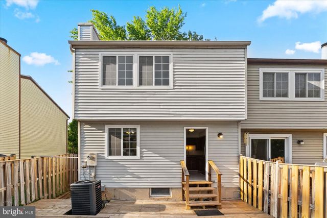 7914 TYSON OAKS CIR, Vienna, VA 22182