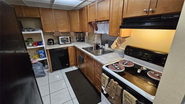 2800 NW 56th Avenue A403, Lauderhill, FL 33313