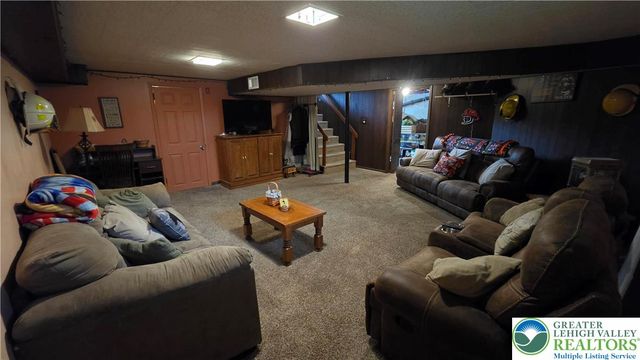 2545 Morgan Hill Road, Easton, PA 18042