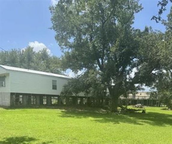 307 Lashbrooke Street, Chauvin, LA 70344