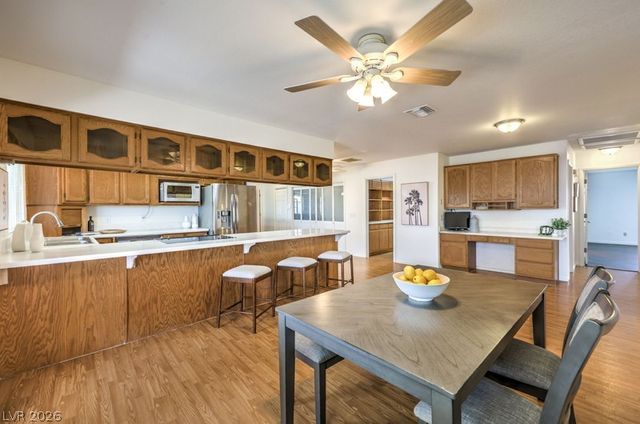 1904 Eliminator Drive, Las Vegas, NV 89146