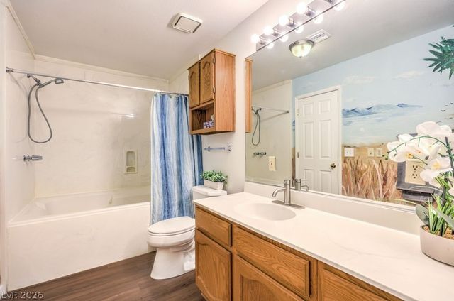 1904 Eliminator Drive, Las Vegas, NV 89146