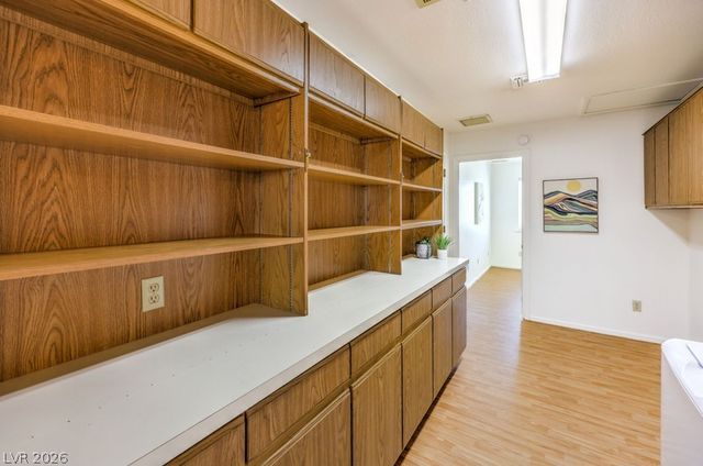 1904 Eliminator Drive, Las Vegas, NV 89146