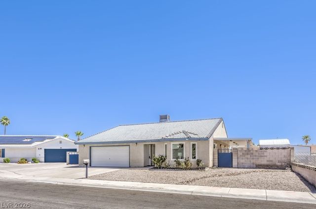 1904 Eliminator Drive, Las Vegas, NV 89146