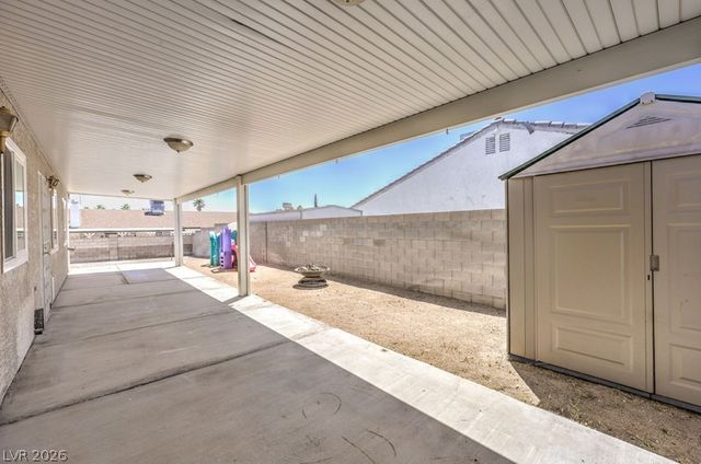 1904 Eliminator Drive, Las Vegas, NV 89146