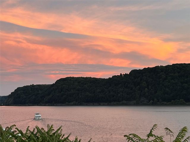 44 Hurlihe 44, Poughkeepsie, NY 12601