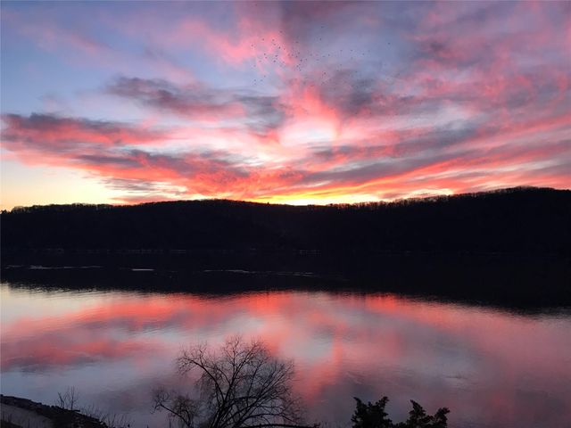 44 Hurlihe 44, Poughkeepsie, NY 12601