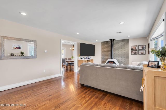 1609 Seventh Avenue, Toms River, NJ 08757