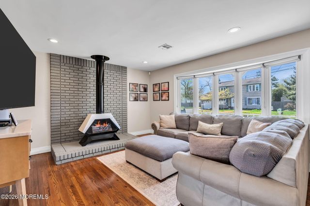 1609 Seventh Avenue, Toms River, NJ 08757