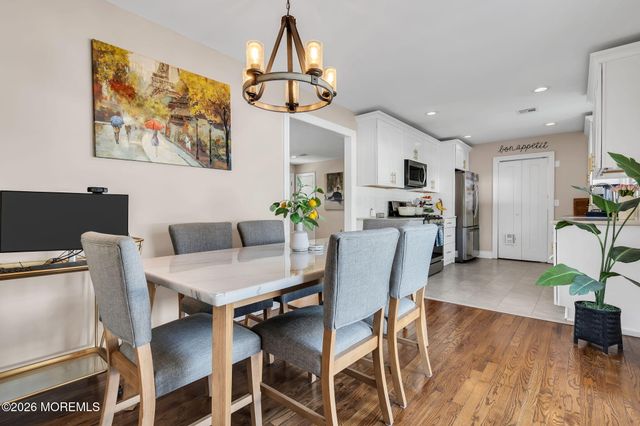 1609 Seventh Avenue, Toms River, NJ 08757