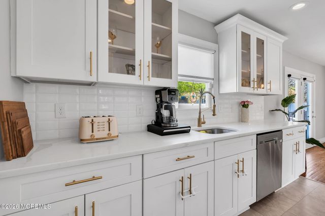 1609 Seventh Avenue, Toms River, NJ 08757